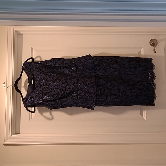 NWT 🆕️Lyman Women's Peplum Lined Dress Midnight Blue Sequins on Black Lace Sz10 - Picture 4 of 8